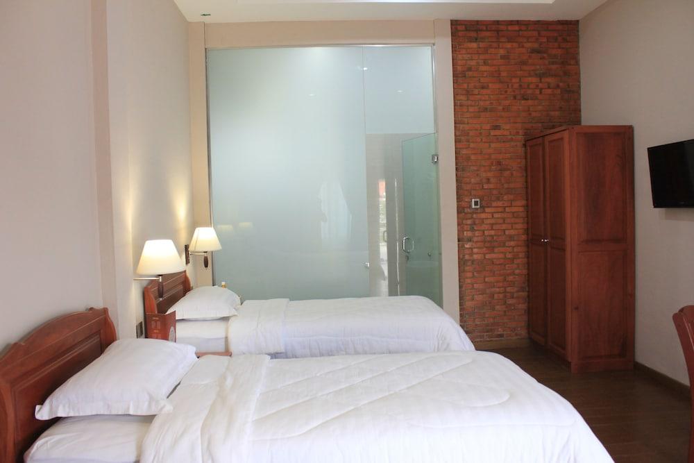 Thong'S Inn Hotel Kualanamu Medan Luaran gambar