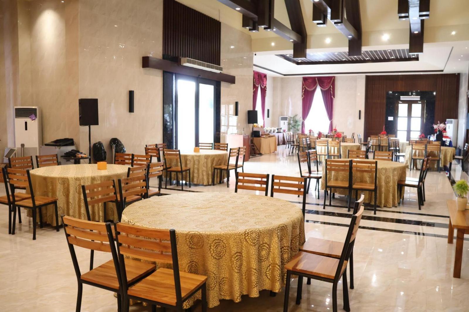 Thong'S Inn Hotel Kualanamu Medan Luaran gambar